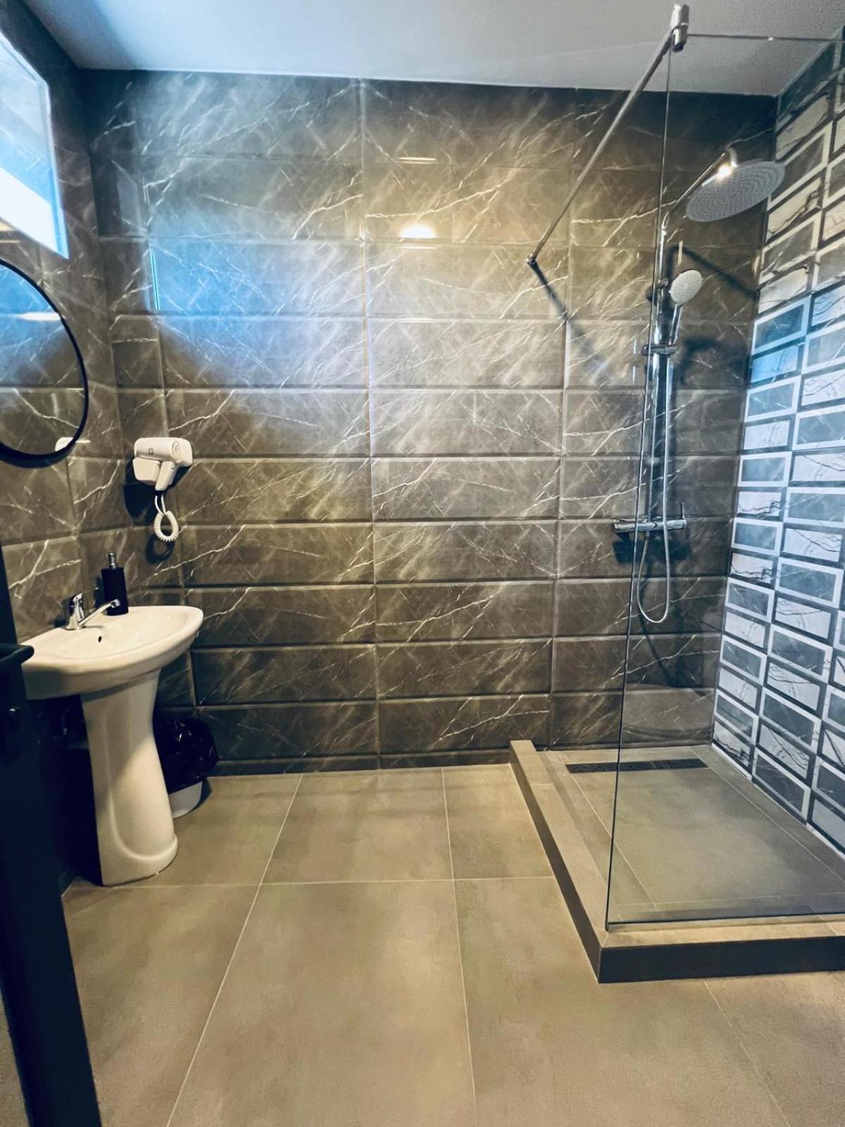 Golden Star Residences Κονστάντζα Εξωτερικό φωτογραφία